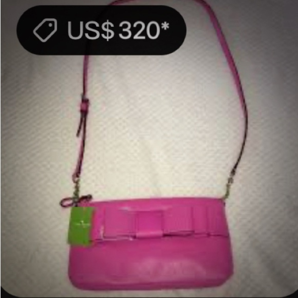 Y2K Kate Spade pink soft leather Fuchsia Crossbody Bag with strawberry keychain - Picture 6 of 17